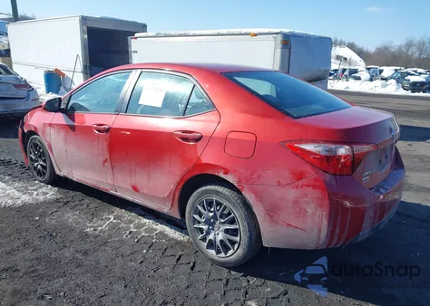 2017 Toyota Corolla Le из США, поврежденный, VIN 5YFBURHE8HP693550